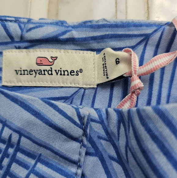 Vineyard Vines Geo Every 3.5" Day shorts Size 6 blue palm - Picture 4 of 4